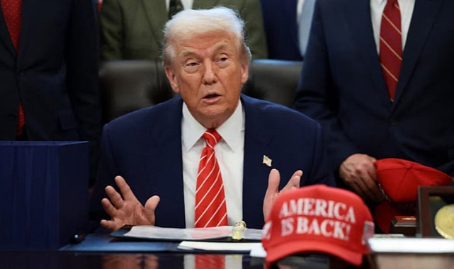 Trump: Şu Anda İran'la Müzakere Ediyoruz