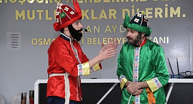 Osmangazi’de Ramazan Sokağı Etkinlikleri ile Karagöz Hacivat Gösterisi ve Müzik Dinletisi İlgi Gördü