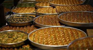 Türkiye’nin Baklava Devi Faruk Güllü Satışa Çıkıyor